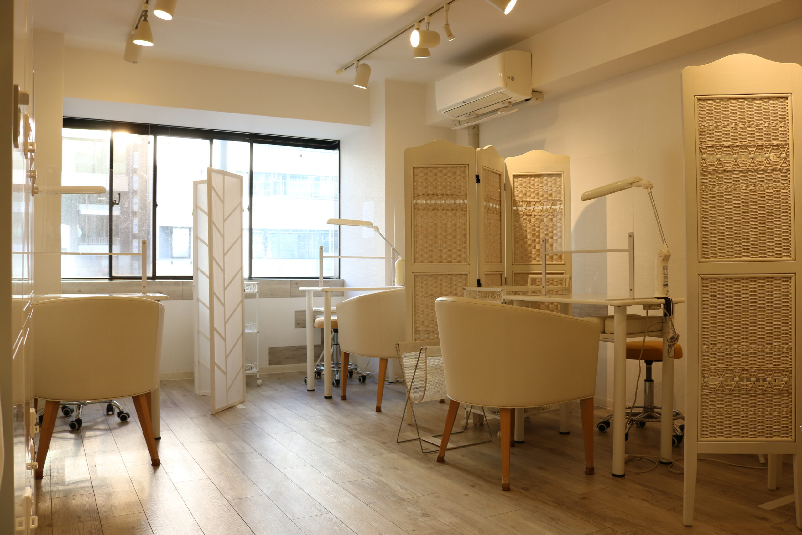 ネイリストにオススメのネイル専用レンタルサロン【ネイル空間】 | NAILEX